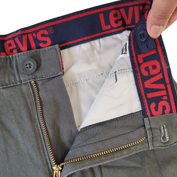 Levi's Youth Boy Cargo Shorts Adjustable Waistband Flex Stretch Gray Size 8 - Picture 7 of 10